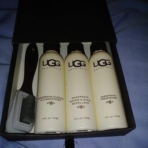 UGG Sheepskin care kit